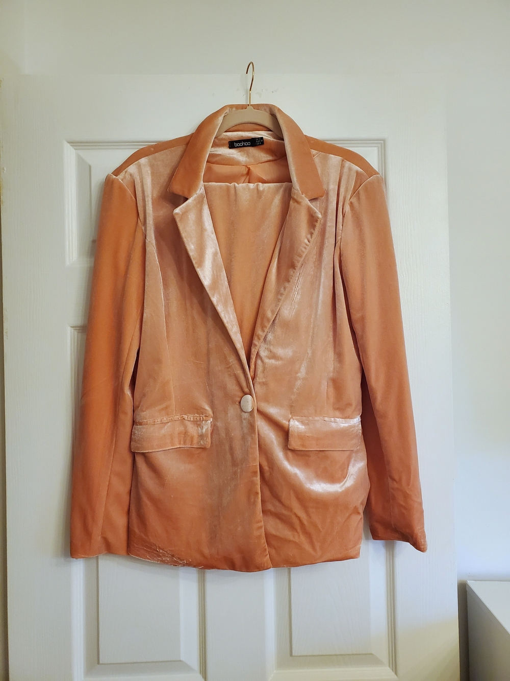 boohoo Peach Velvet Single-Button Suit Blazer and Pants